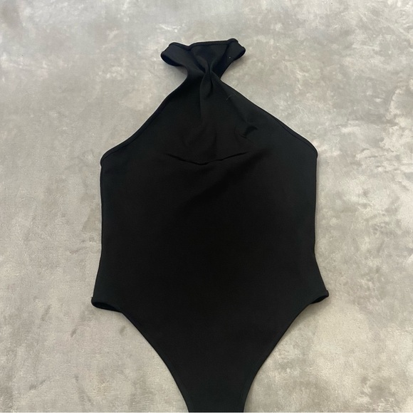 Gauge81 Black Nashvi Sleeveless Halter Bodysuit 3056 - Picture 4 of 9